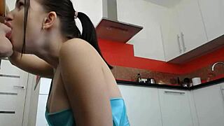 Teen cute with sex toys vibrator abzxyz squirting wet 😊