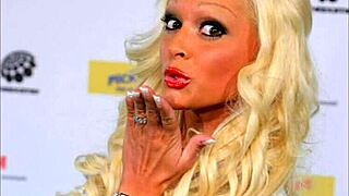 Daniela Katzenberger in Sexy German Jerk Off Challenge