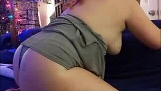 Hotwife Steffi Grey does a slutty pussy dance