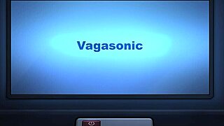 Gay Boy Austin Sneaks a Peek at Playmate's Bold Move.