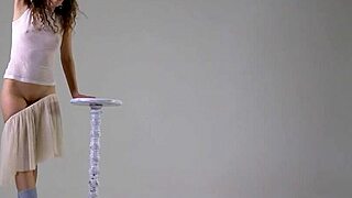 flexible teen urusula fe stretches naked in wild gym action