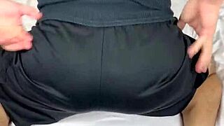 大鸡巴男人让我先吸他的鸡巴再操我的毛逼 第3部分