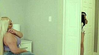 damn, curvy cougars sara jay and mz dani devour wet muff!