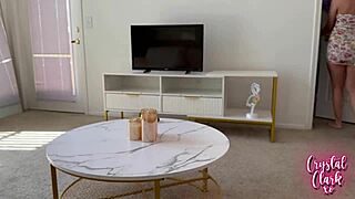 帮朋友妈妈艰难离婚后疗伤