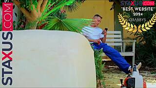 Lisa plays with her feet and starts playing with her pussy