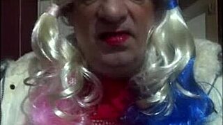 Bisexual crossdresser enjoys tasting his own piss.