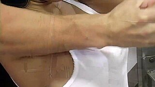 Alexis Amore arrives fresh and ready