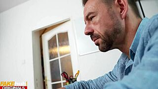 “让我当妈吧”澳洲辣熟女Hayley Vernon求中出