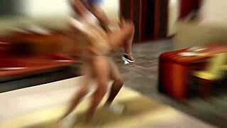 Honey Select 2：3D拉丁妓女酒吧狂野性交