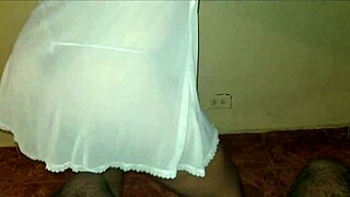 celebrando luna de miel esposo destroza culo