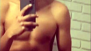 She enjoys afternoon chats 😊