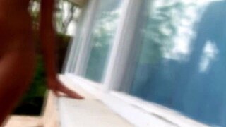 Carol Goldnerova plays Katy Gold in the retro erotic film Lady-Love