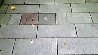 【伪娘】OL outdoor exposure masturbation, imagining someone fucks me hard outside 😏