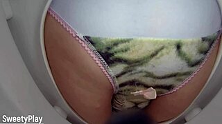 piss in panties wetting on toilet bowl cam 😳💦