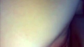 amateur teen 18+ with big ass using double dildo