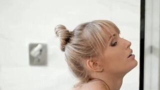 we live together - samantha hayes scarlett sage - sun kissed curves - reality kings