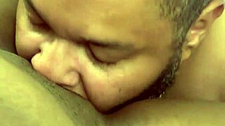 i'm bbw milaj gettin my fat pussy ate n clit sucked