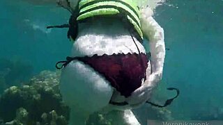 Public exhibitionist German teen VeronikaVonk flashes big boobs at sea 😜