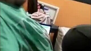 好哥们用满嘴精液膜拜我的鸡巴