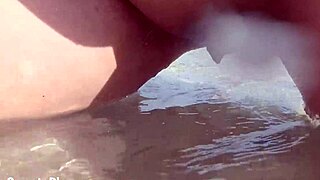 shaved bbw pussy peeing on public beach, wanna see?