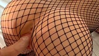 The beautiful pussy with fat lips gets creampied after intense moaning and orgasm