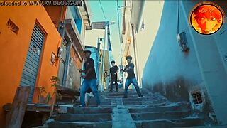 Old milf gets anal from monster alien in cuckold anime hentai with Uedu Kun.