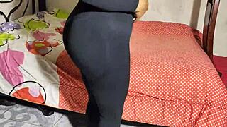 我在体育课后猛干拉丁黑发美女的大屁股