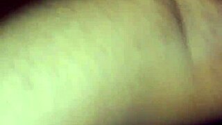 corno filma puta dando cu na festa de swing