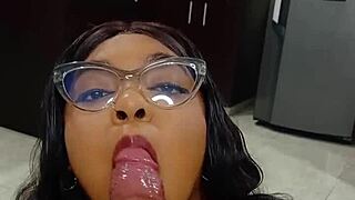 Young Colombian beauty gets hard pounding in amateur casting