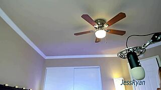 Sexy Milf Teases With Her Perfect Ass