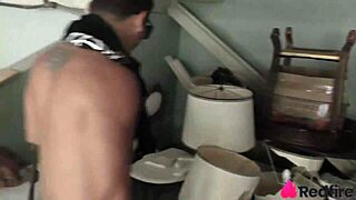 Patroa Safada Pays Helpers with Sloppy Blowjob and Raw Fucking