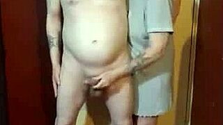 Kelly humiliates me blindfolded on cam with blowjob and cumshot