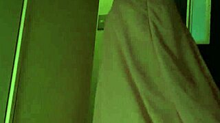 mai takizawa fingers pussy to orgasm in restroom