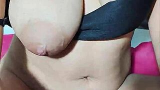 Natural tits bouncing while being fucked without a condom