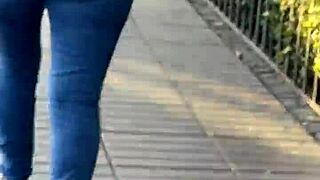 Hot milf in jeans gets fucked in the ass