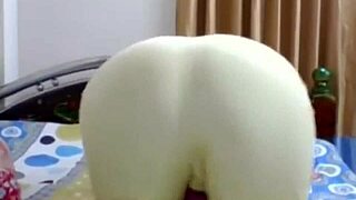 Pakistani Girl Strips on Webcam Fun