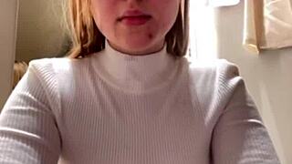 Teen Amateur Fucks Publicly in Changing Room