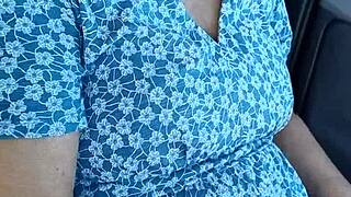 i'm wanking in the public carpark and someone's coming