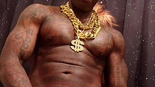 Hallelujah Johnson Worships Huge African BBC Intensely