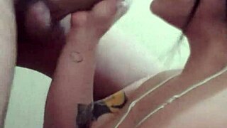 Street Blowjob Turns into Hardcore Fucking! 💦