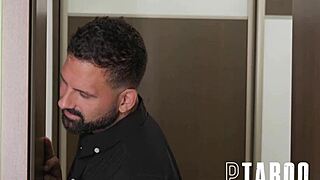 Can Candee Licious Handle Two Massive Dicks After Shower?