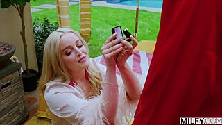 milfy blonde milf devours ex bf's bbc 😍