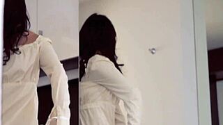 Elegant teen 18+ plays softcore with wet dildo