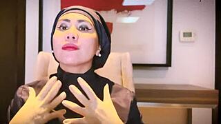 Nurse Uses Medical Gloves In Hospital ASMR For Patient Fetish.