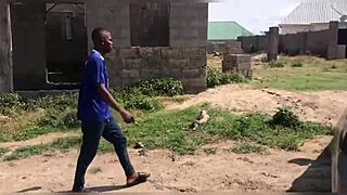 开车带贱婊子去廉价酒店大屌干