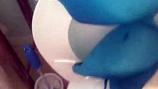 Step sister in 40dd bra and panties gets a cumshot from her bro.