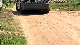 开车带贱婊子去廉价酒店大屌干