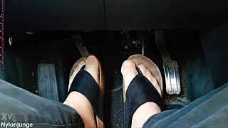 nylon feet with separators in car