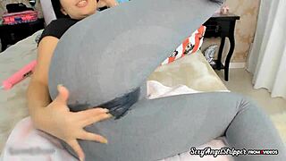 Hot Latina squirts hard in tight leggings, wow!