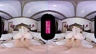 Tantalizing Ivy Jones Fingers Deep in VR Pussy!